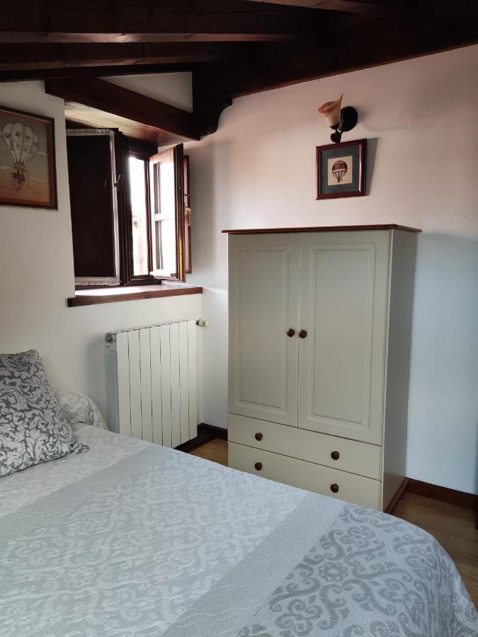 Apartamentos Llave De Santillana 산틸라나델마르 외부 사진