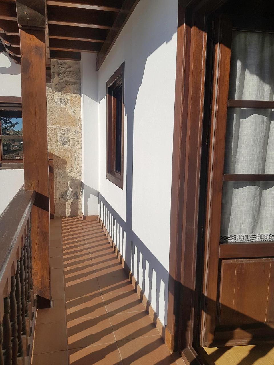 Apartamentos Llave De Santillana 산틸라나델마르 외부 사진